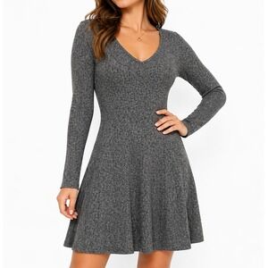 Express Womens Gray Ribbed Knit Long Sleeve V-Neck Fit & Flare Mini Dress Medium